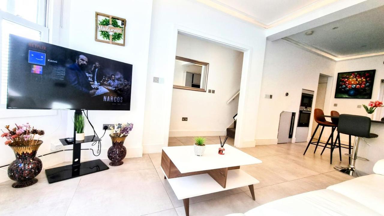 Villa Surbiton Luxury Garden House 19 Esterno foto